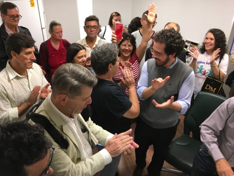 Em São Paulo, deputada Leci Brandão protocola projeto de lei para reparação aos filhos e filhas separados pelo isolamento da hanseníase